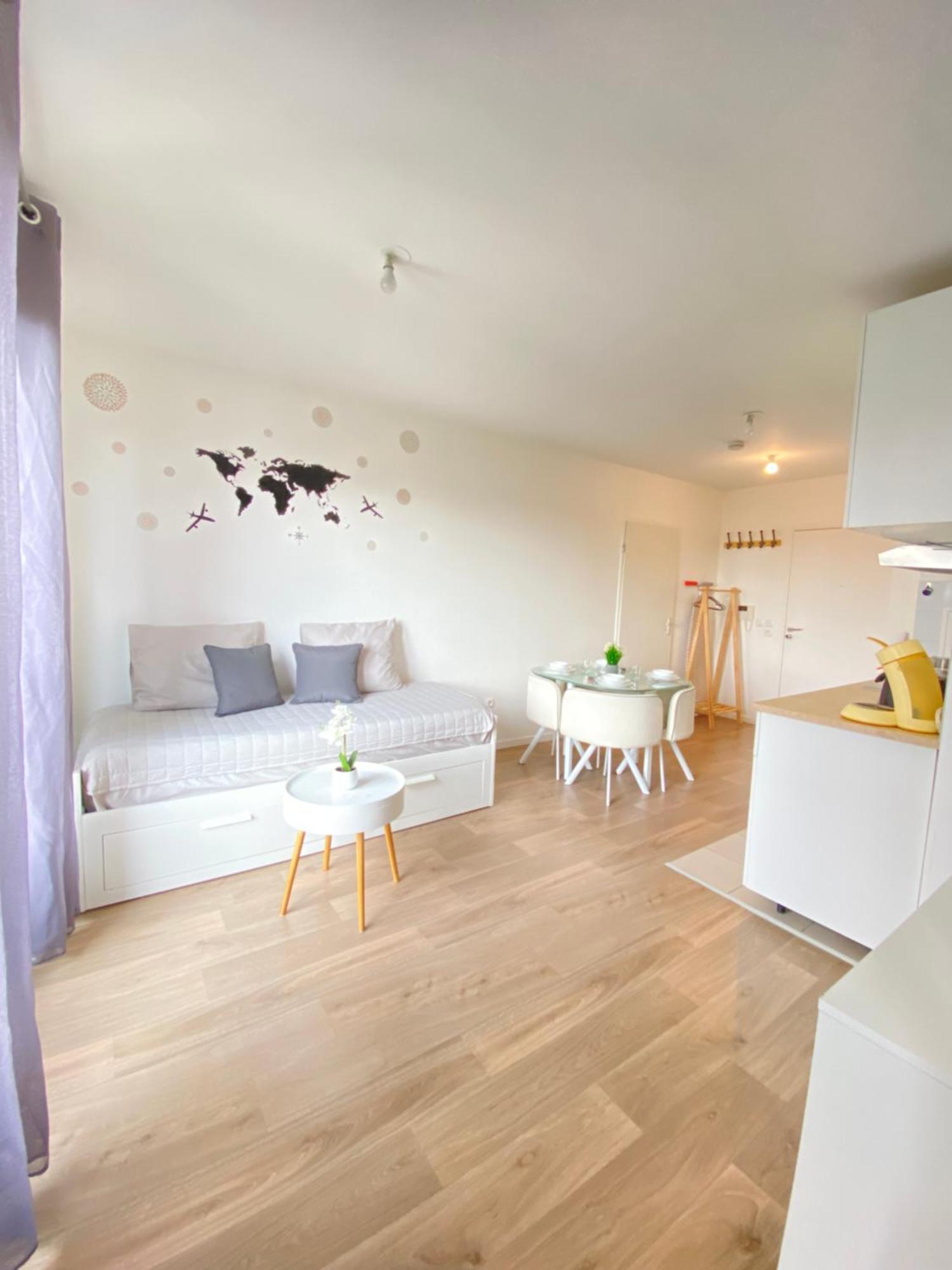 Grand Studio Montevrain - Disneyland Rer A Buitenkant foto